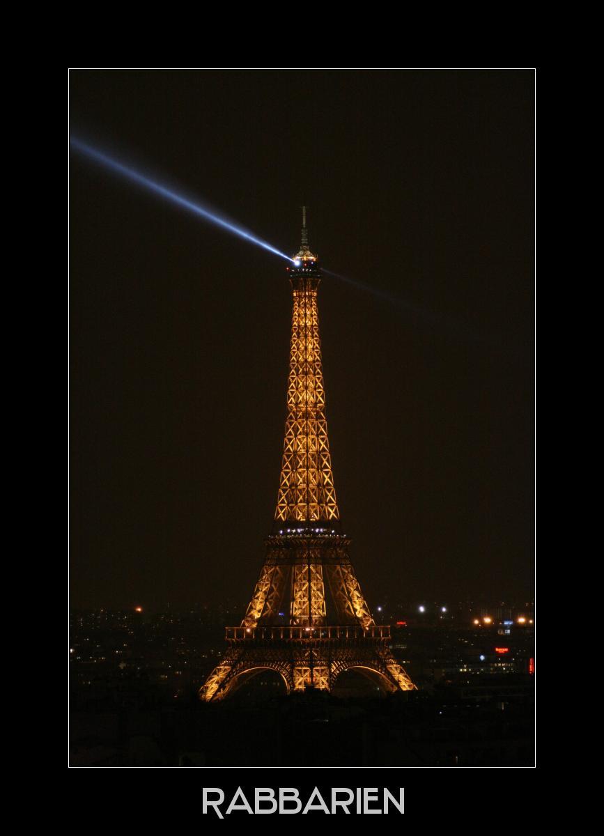 Eiffelturm bei Nacht