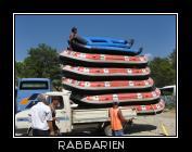 Raftingboote verladen